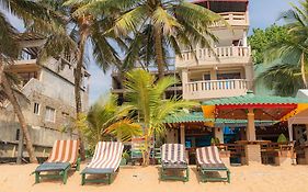 Hotel Coconut Bar Sea Lodge
